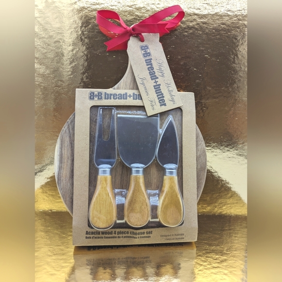 Cheese Knife Set with Cheese Board - Picture 2 of 3